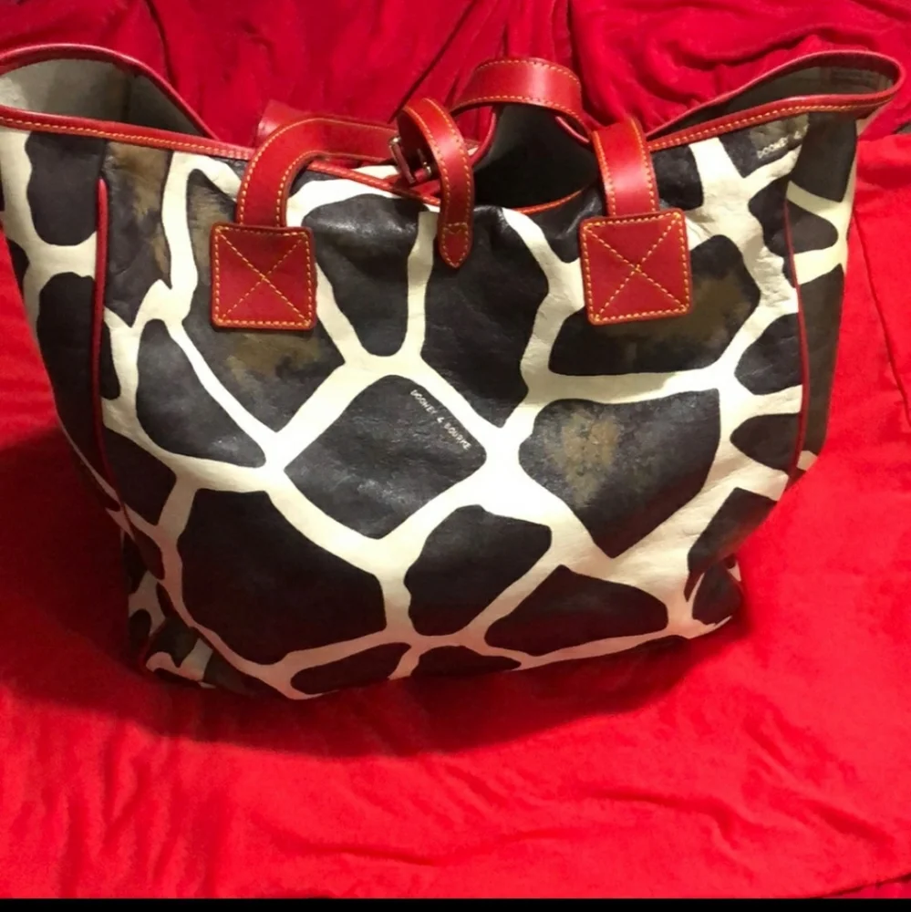 Dooney & Bourke Giraffe and Red Large Tote - Picture 2 of 14